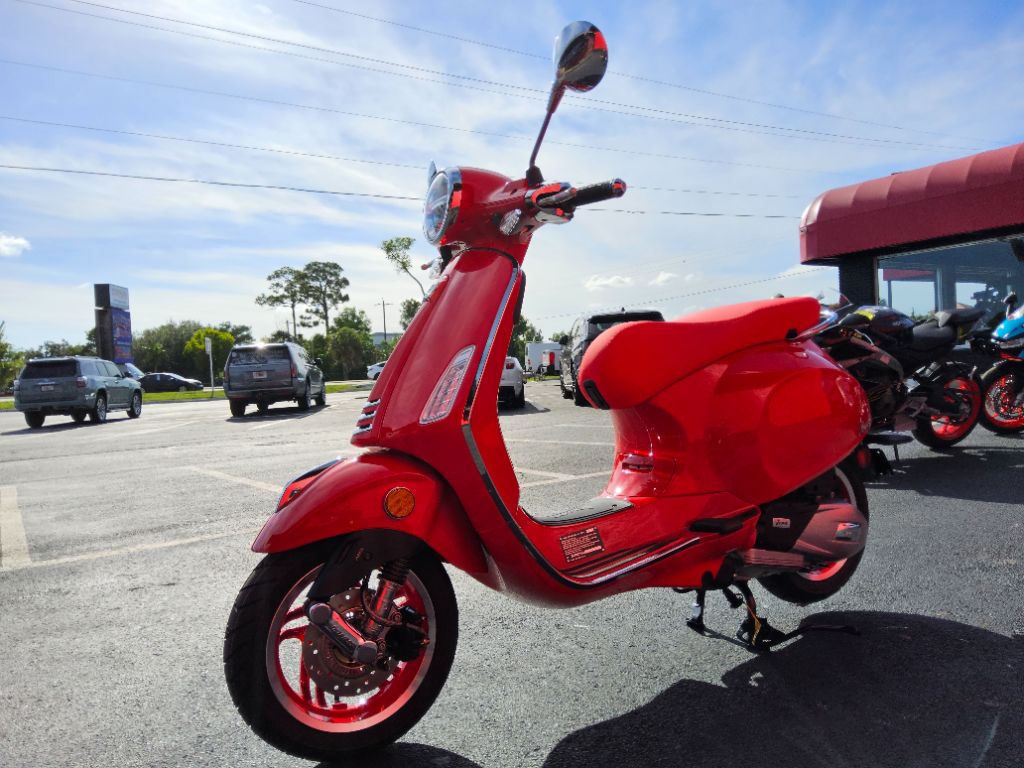 2027 Vespa Primavera RED - $5,849