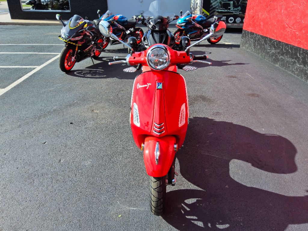 2027 Vespa Primavera RED - $5,849