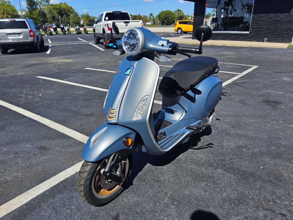 2027 Vespa Primavera / Sprint 50 - $4,649