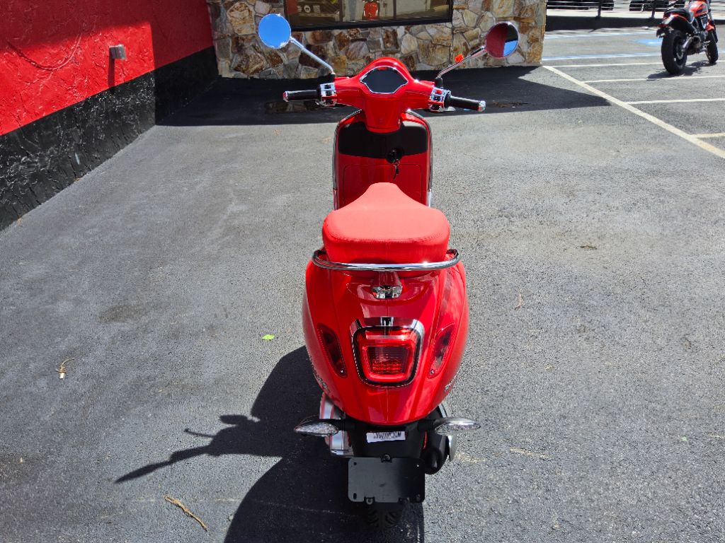 2027 Vespa Primavera / Sprint 50