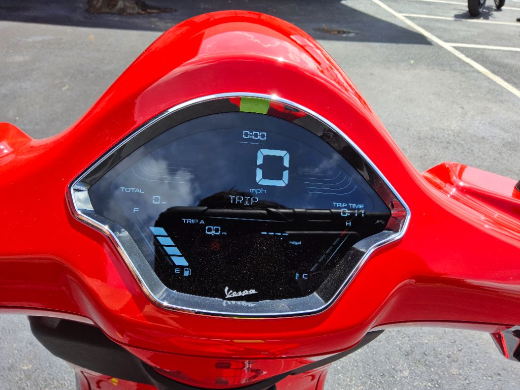 2027 Vespa Primavera / Sprint 50