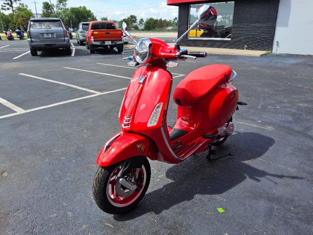 2027 Vespa Primavera / Sprint 50