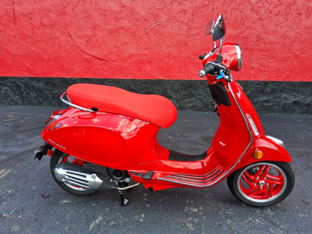 2027 Vespa Primavera / Sprint 50