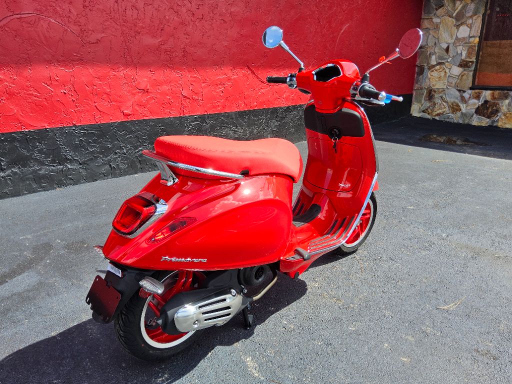2027 Vespa Primavera / Sprint 50