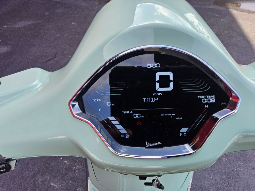 2027 Vespa Primavera / Sprint 50 - $4,449