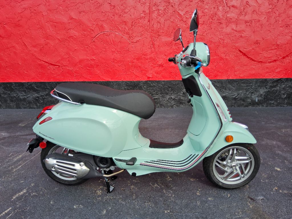 2027 Vespa Primavera / Sprint 50 - $4,449