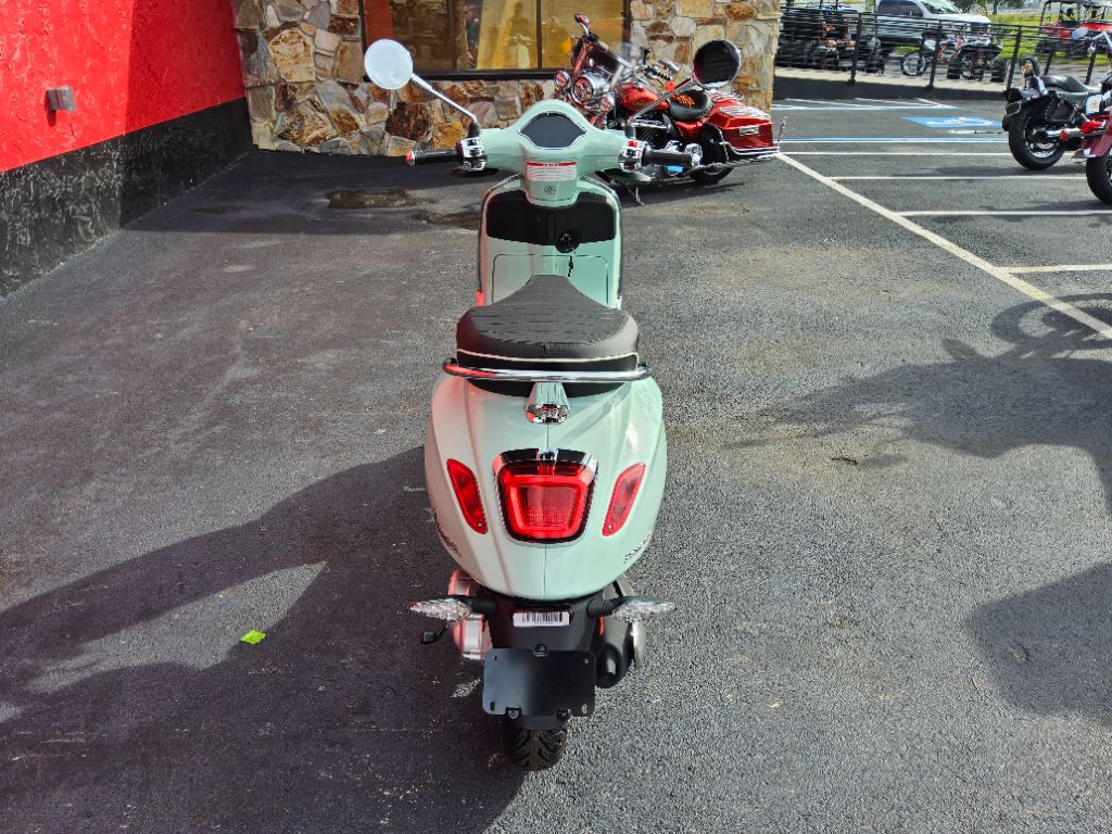 2027 Vespa Primavera / Sprint 50 - $4,449