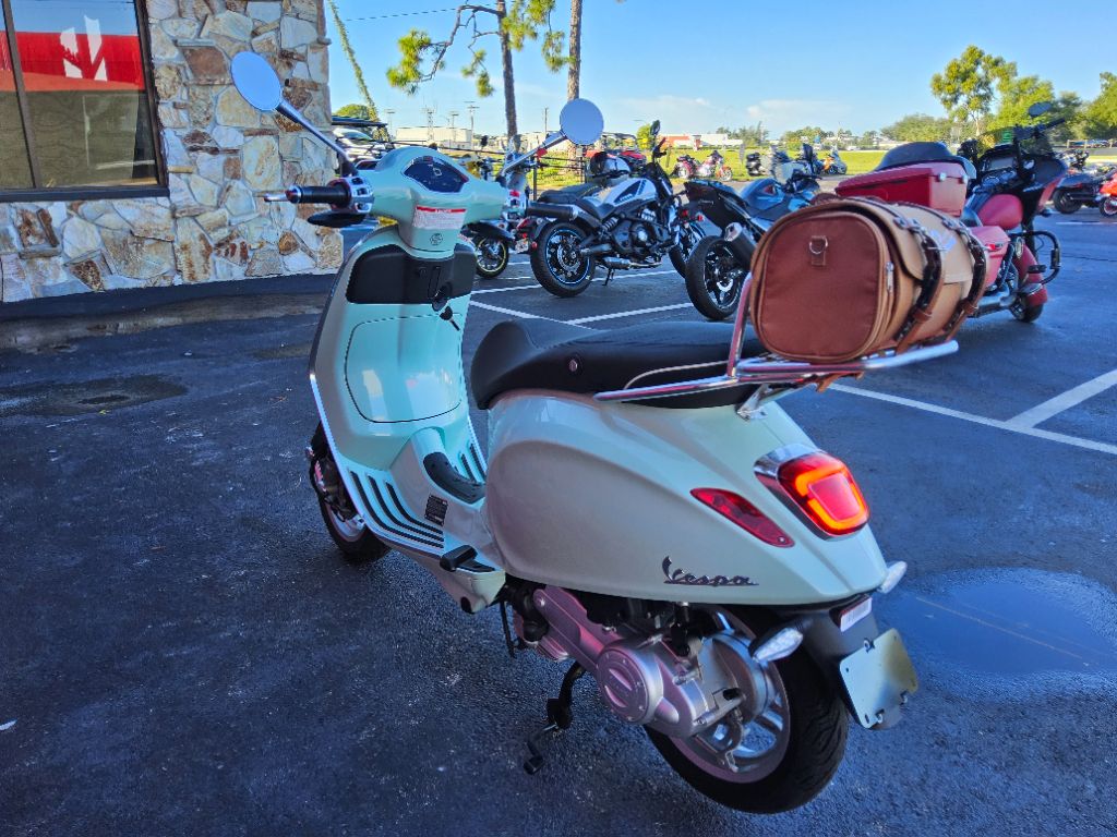 2027 Vespa Primavera / Sprint 50 - $4,449
