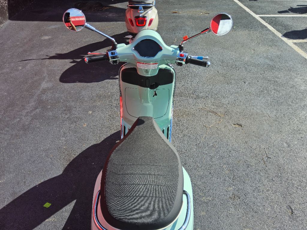 2027 Vespa Primavera / Sprint 50 - $4,449