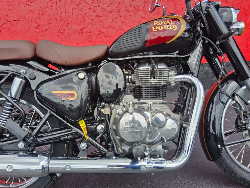 2024 Royal Enfield Classic - $4,599