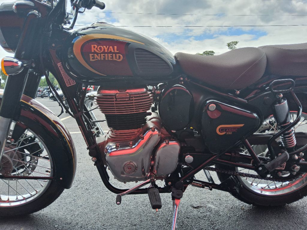 2024 Royal Enfield Classic - $4,599