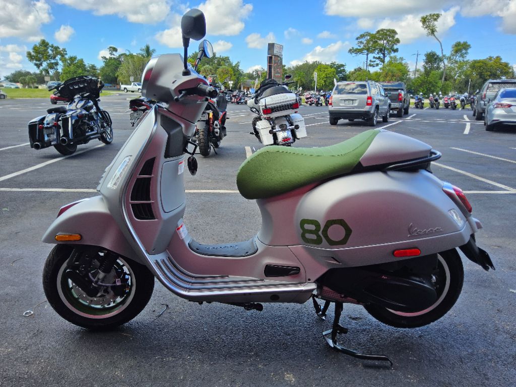 2027 Vespa Gts