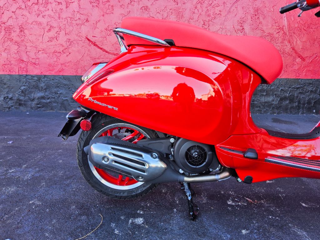 2027 Vespa Primavera / Sprint 150 - $5,849