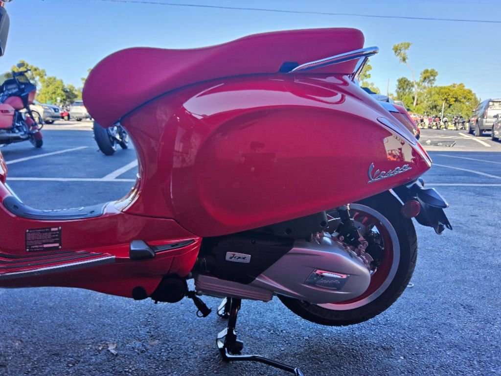 2027 Vespa Primavera / Sprint 150 - $5,849