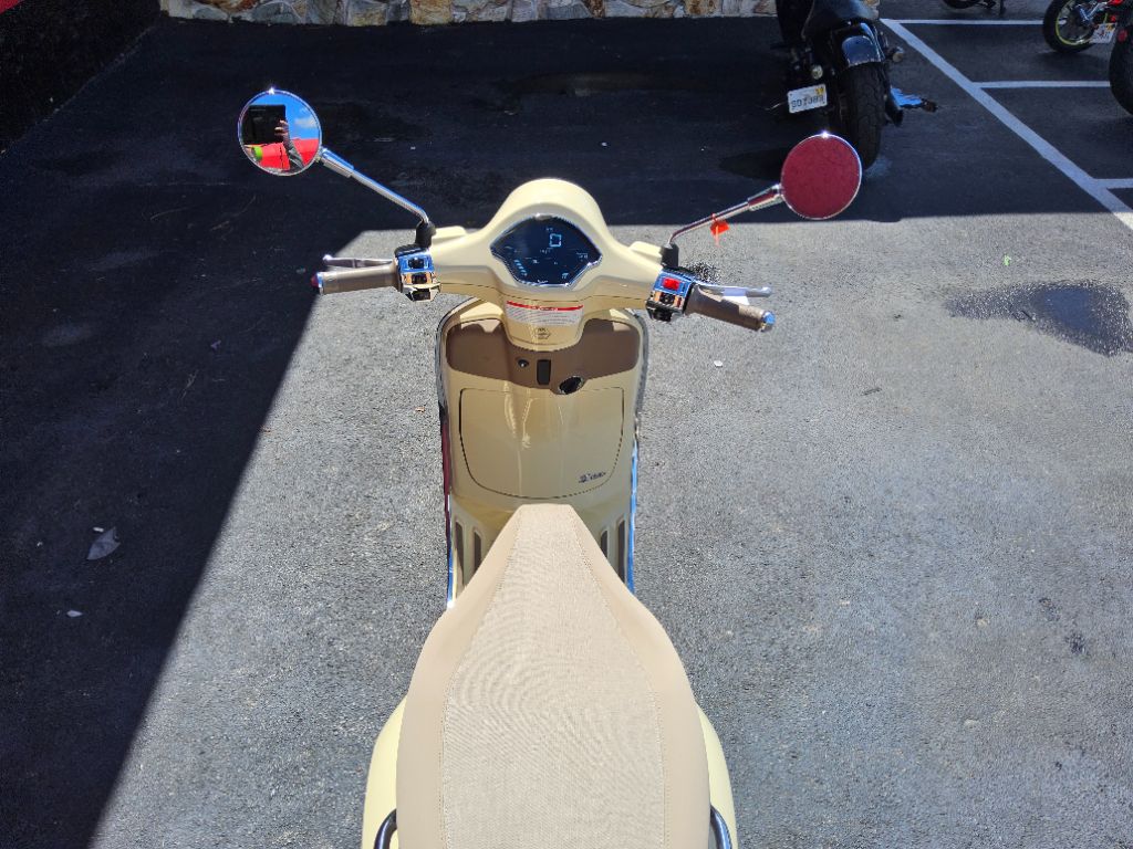 2027 Vespa Primavera / Sprint 150 - $5,949