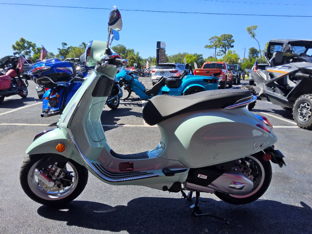 2027 Vespa Primavera / Sprint 150 - $5,799