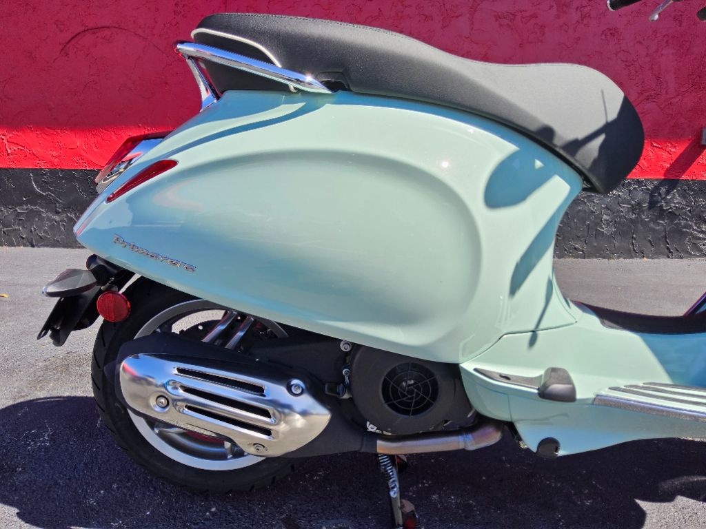 2027 Vespa Primavera / Sprint 150 - $5,799