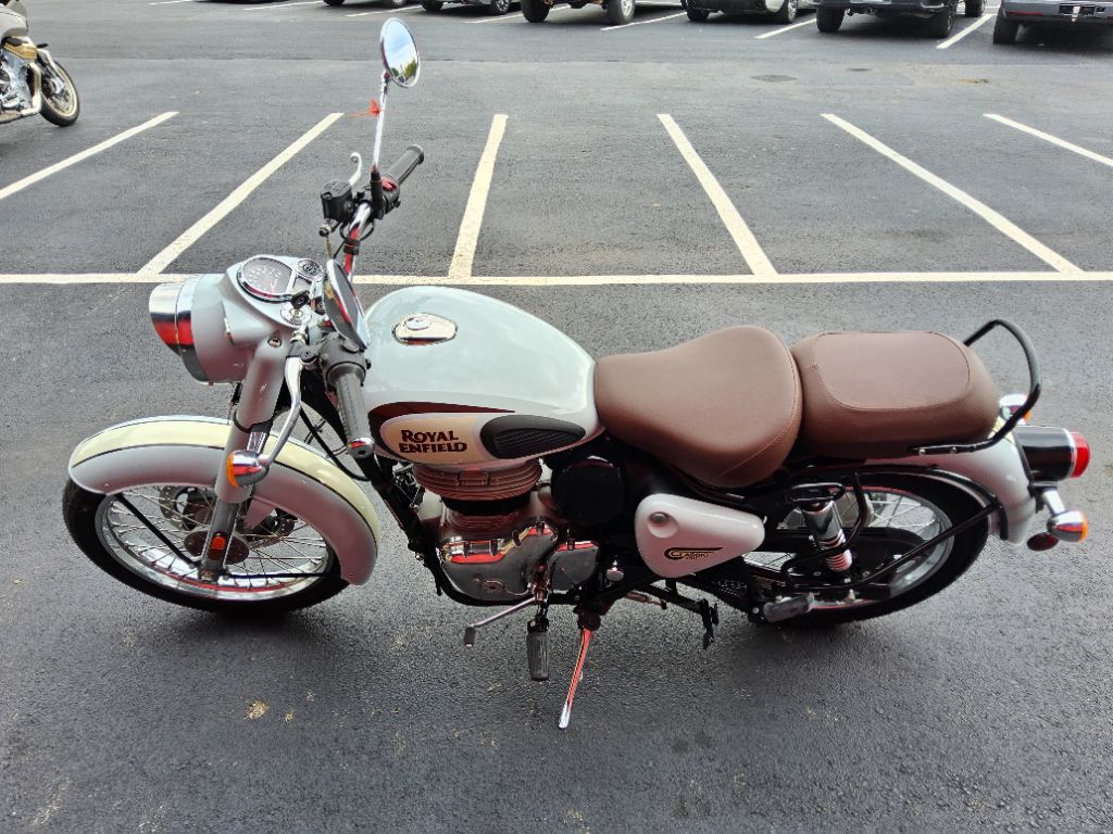 2024 Royal Enfield Classic - $4,599