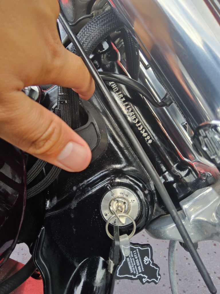2006 Harley-davidson Dyna Street Bob - $5,995