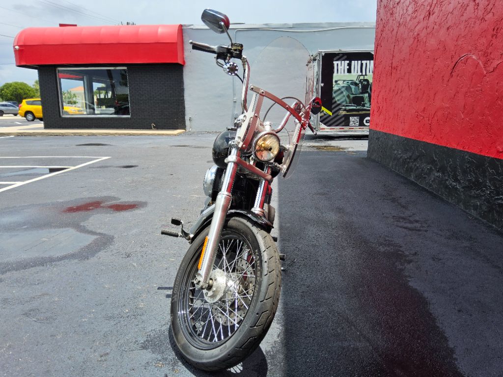 2011 Harley-davidson Dyna Street Bob - $7,995