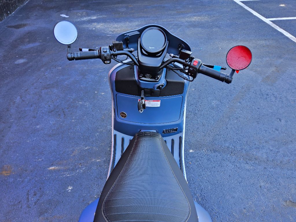 2027 Vespa Gts - $8,799