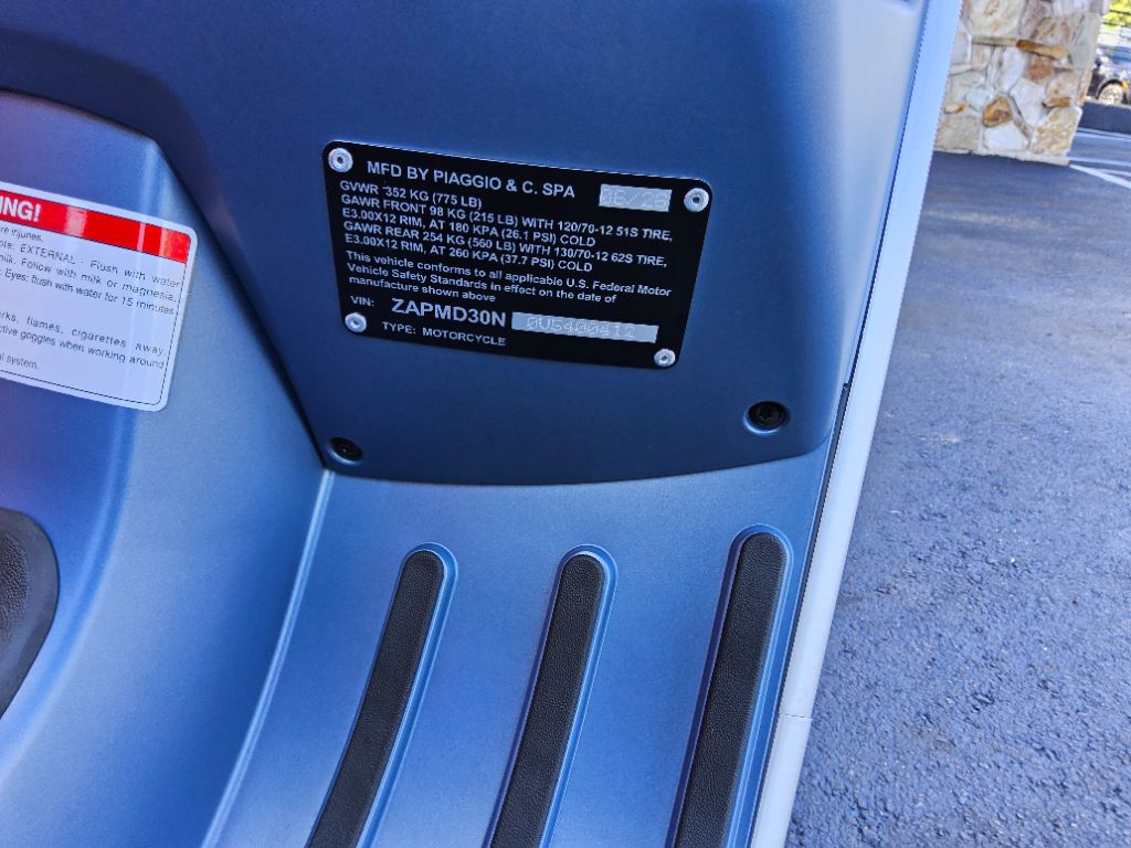 2027 Vespa Gts - $8,799