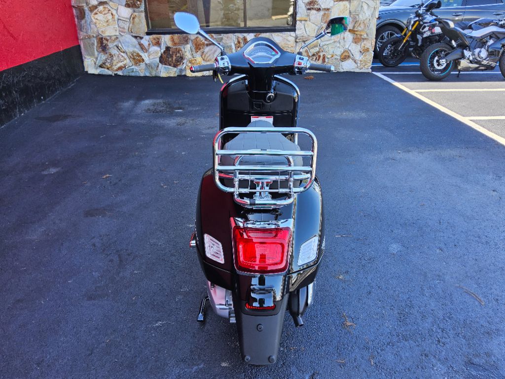 2023 Vespa Gts Rst / Sei Giorni - $6,500