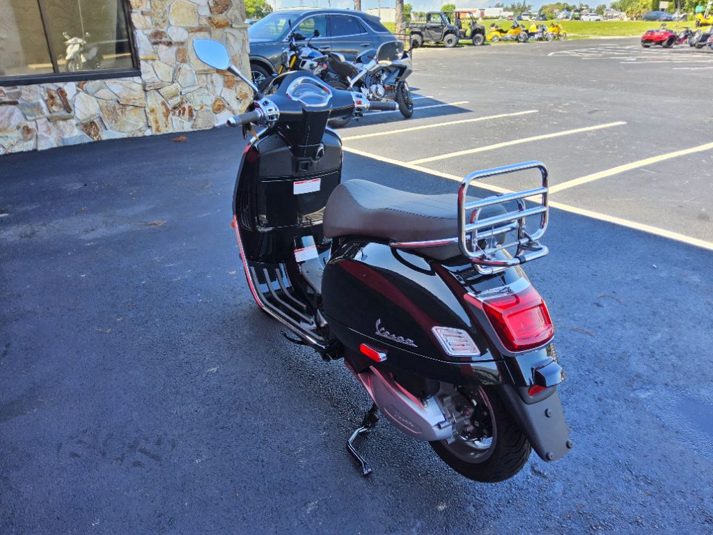 2023 Vespa Gts Rst / Sei Giorni - $6,500