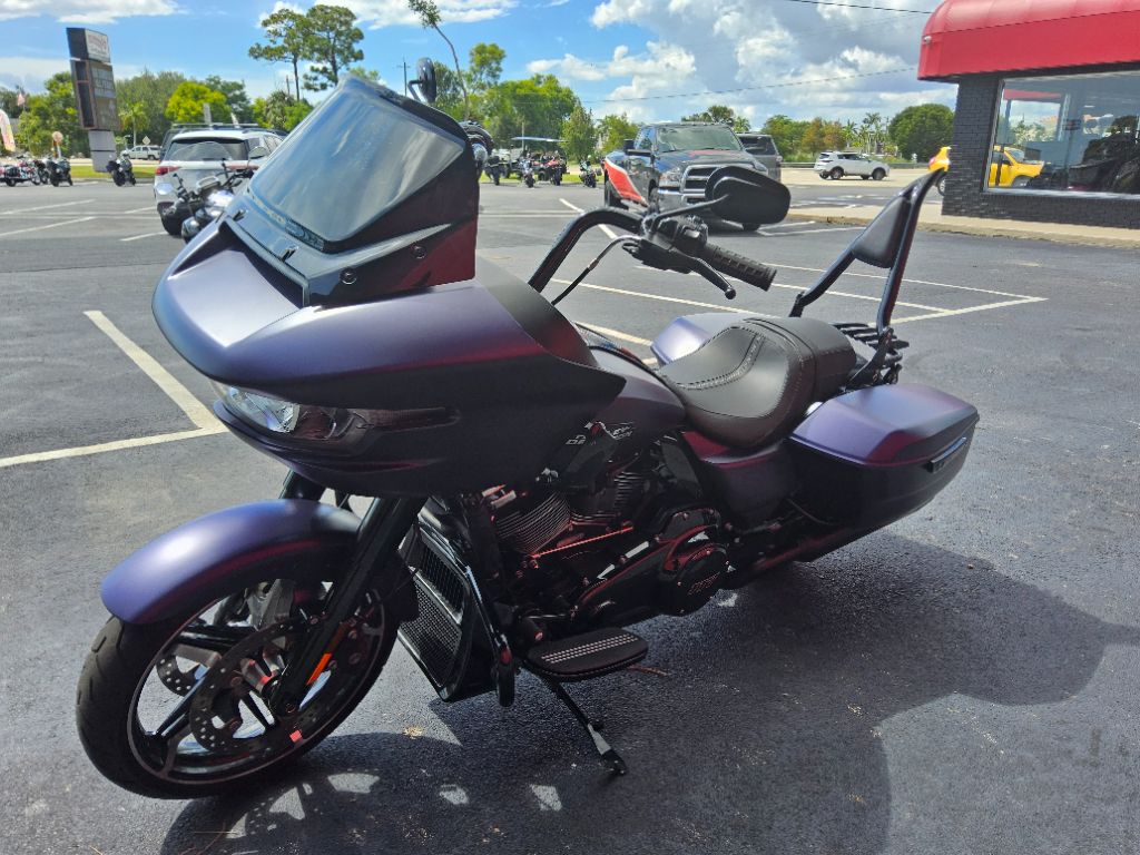 2025 Harley-davidson Road Glide - $25,500