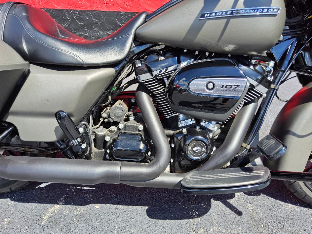 2018 Harley-davidson Road King Special - $14,900