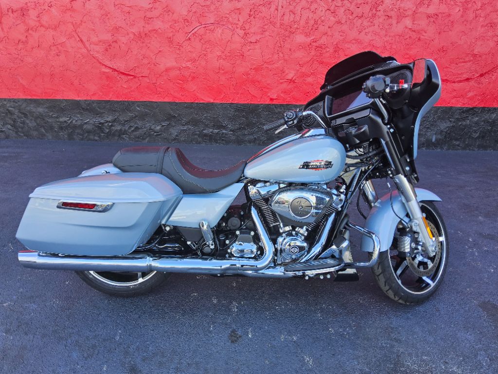 2025 Harley-davidson Street Glide - $23,995