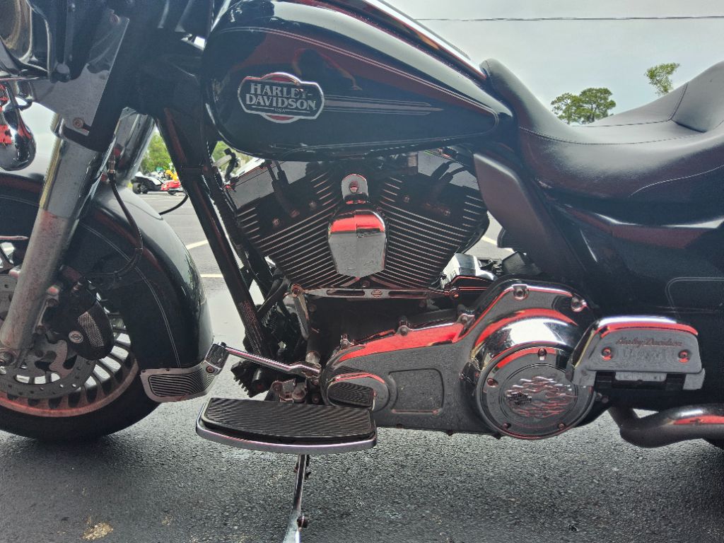 2013 Harley-davidson Electra Glide Ultra Classic - $7,500
