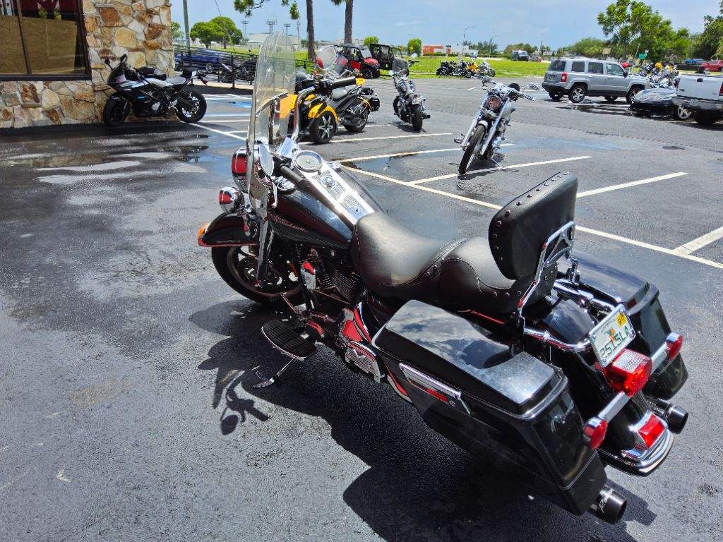2005 Harley-davidson Road King - $6,500