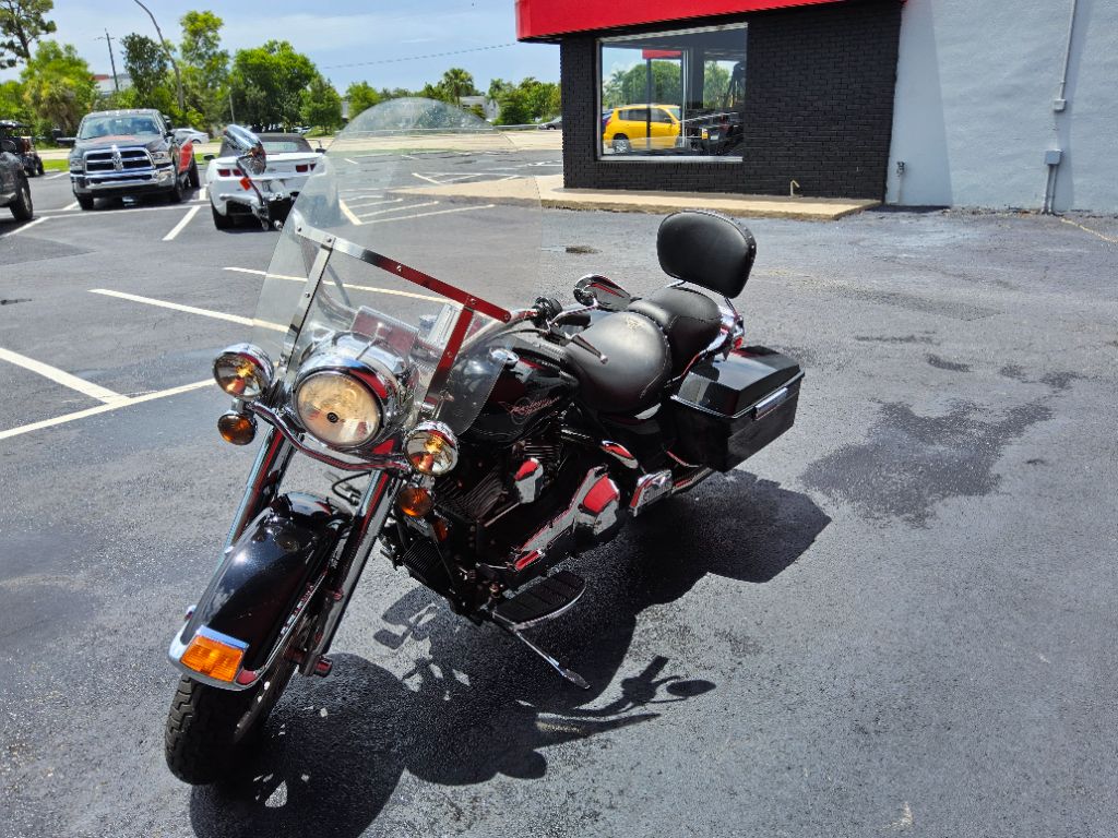 2005 Harley-davidson Road King - $6,500