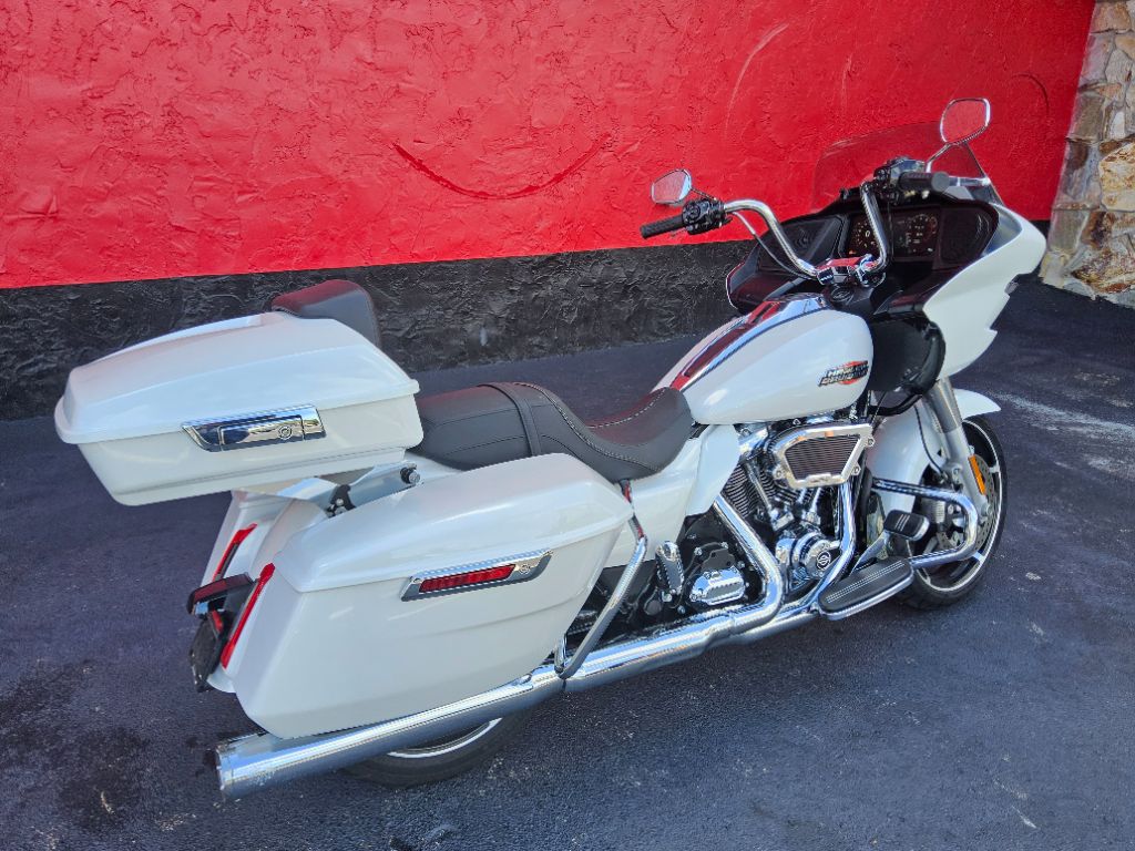 2024 Harley-davidson Road Glide - $23,500