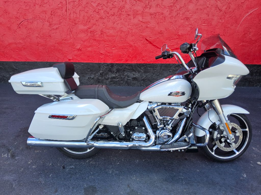 2024 Harley-davidson Road Glide - $23,500