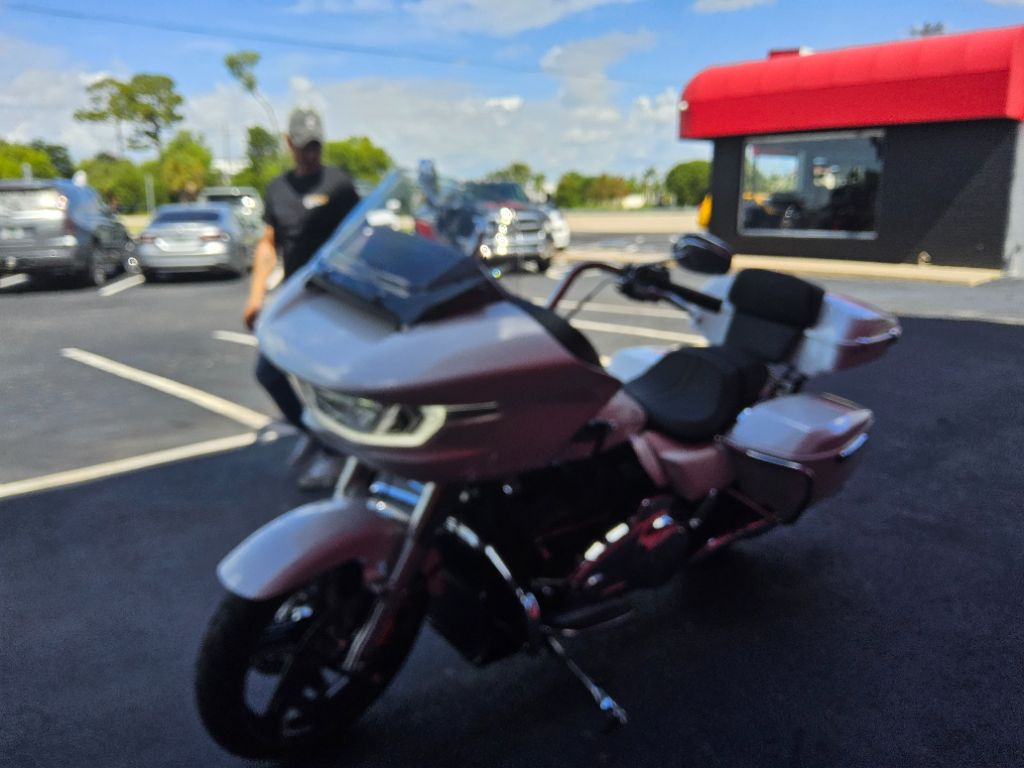 2024 Harley-davidson Road Glide - $23,500