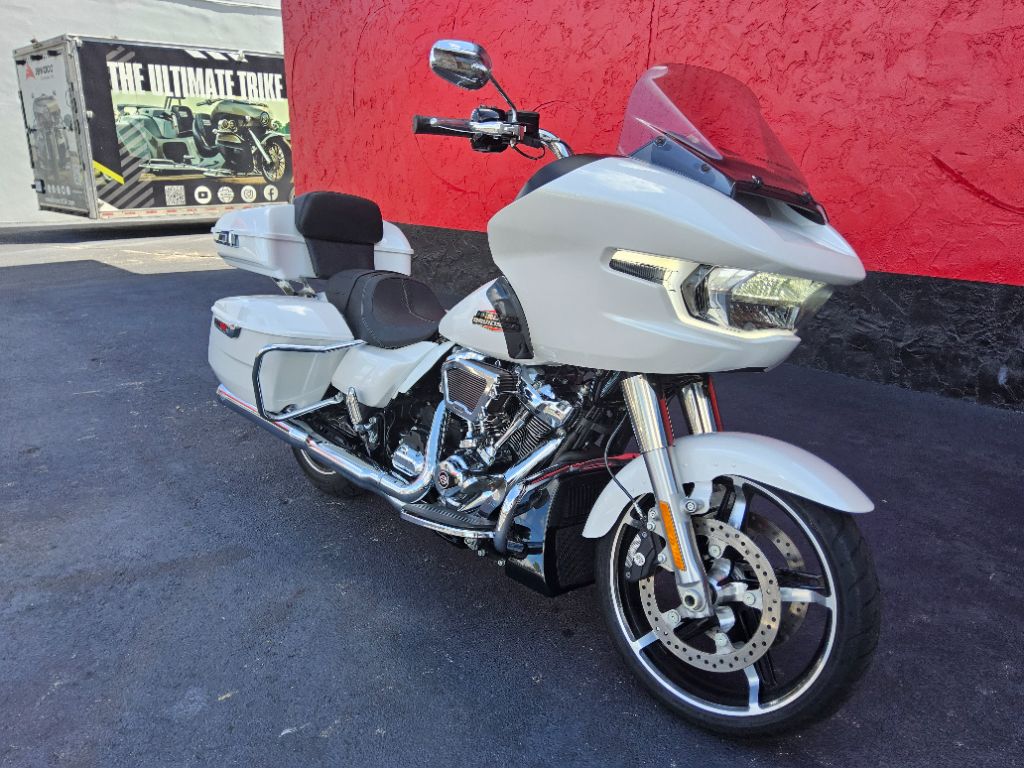 2024 Harley-davidson Road Glide - $23,500
