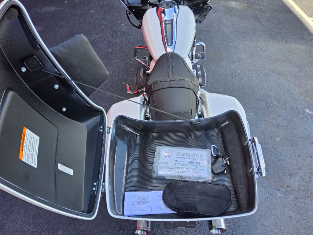 2024 Harley-davidson Road Glide - $23,500