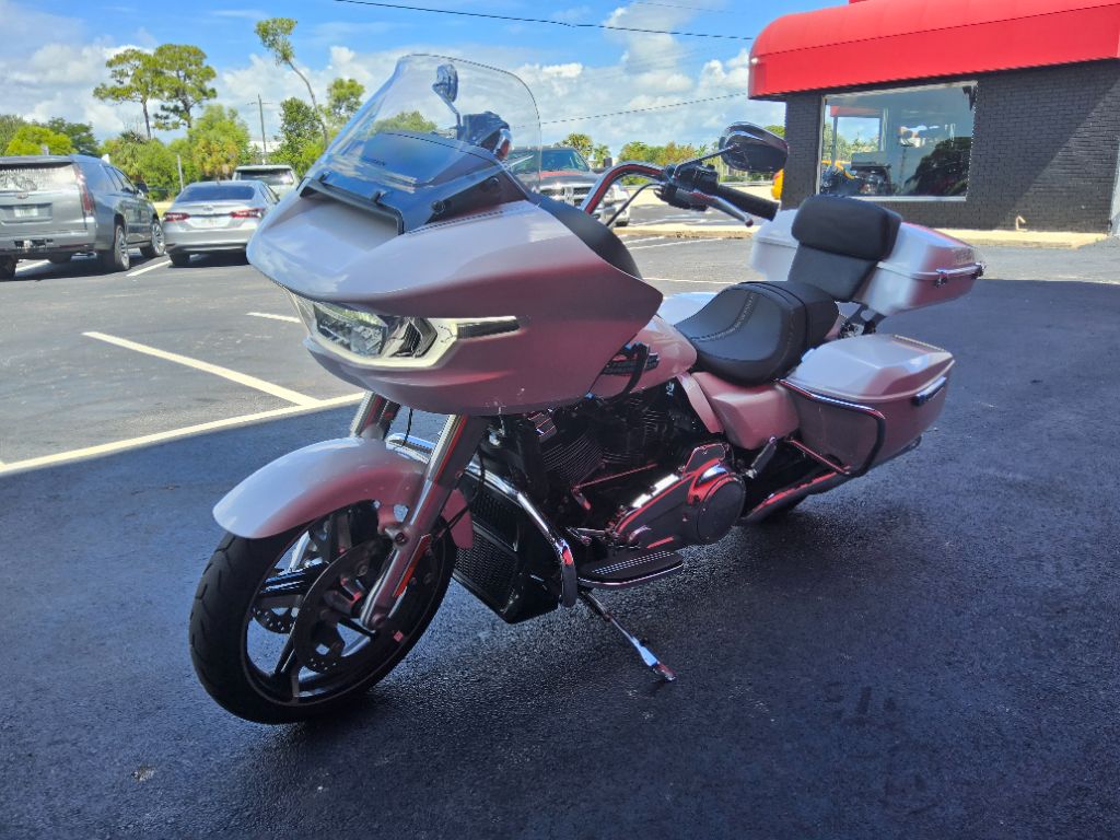 2024 Harley-davidson Road Glide - $23,500