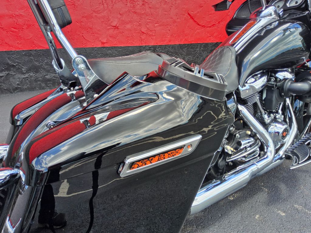 2019 Harley-davidson Road Glide - $14,995
