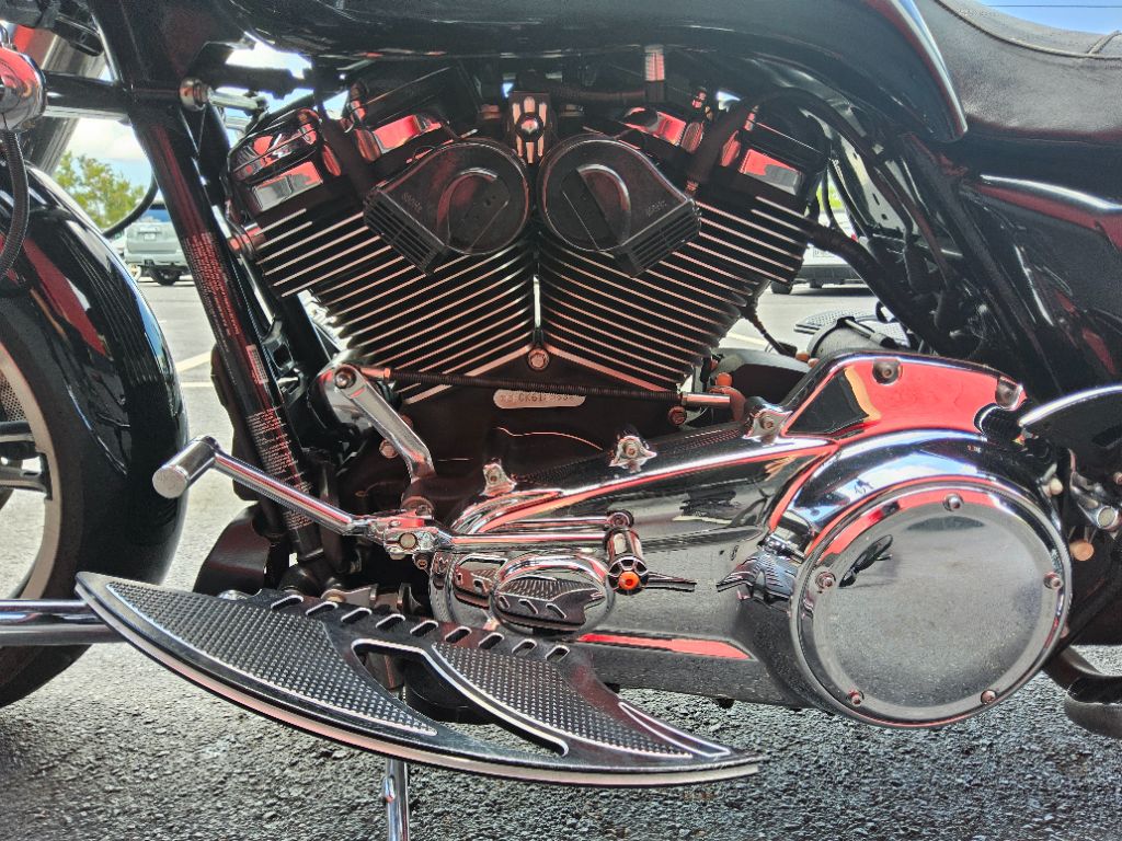 2019 Harley-davidson Road Glide - $14,995