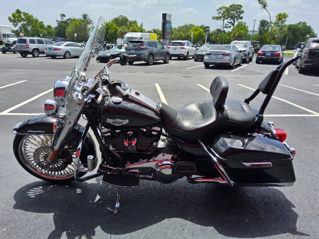 2019 Harley-davidson Road King - $12,900