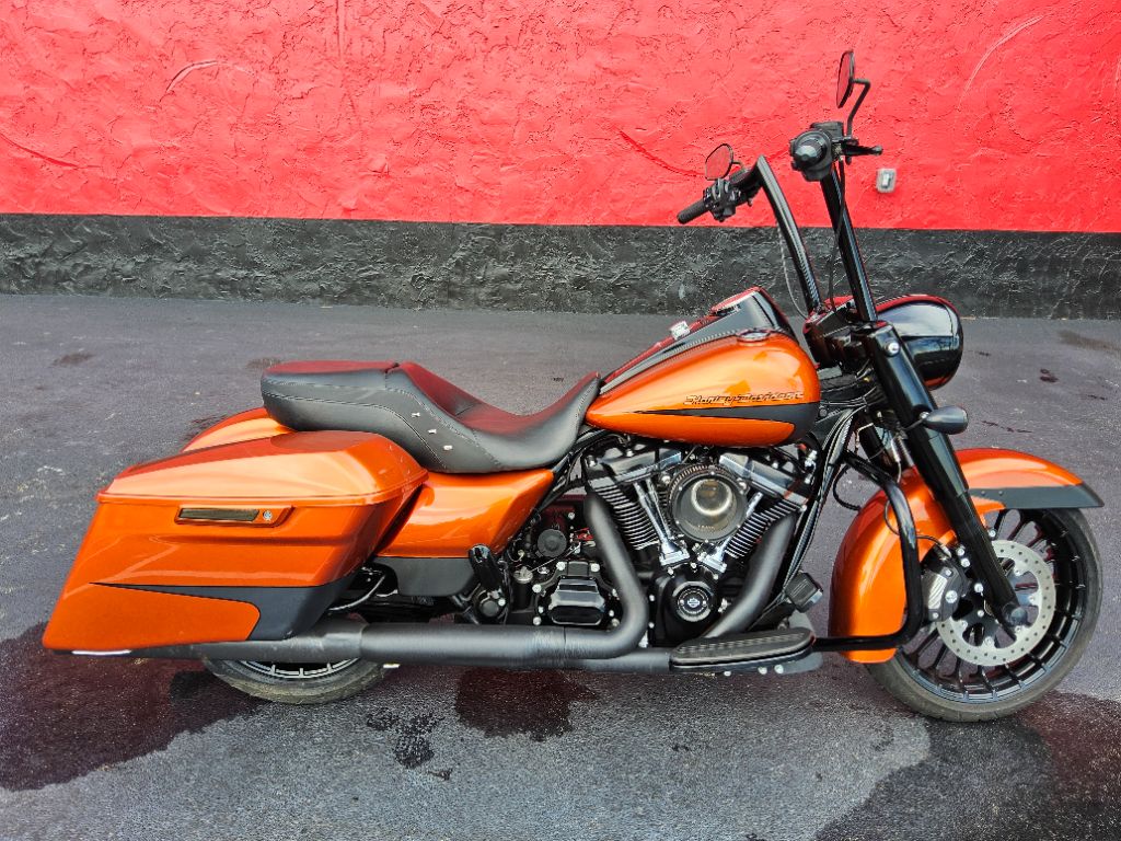 2019 Harley-davidson Road King Special - $14,900
