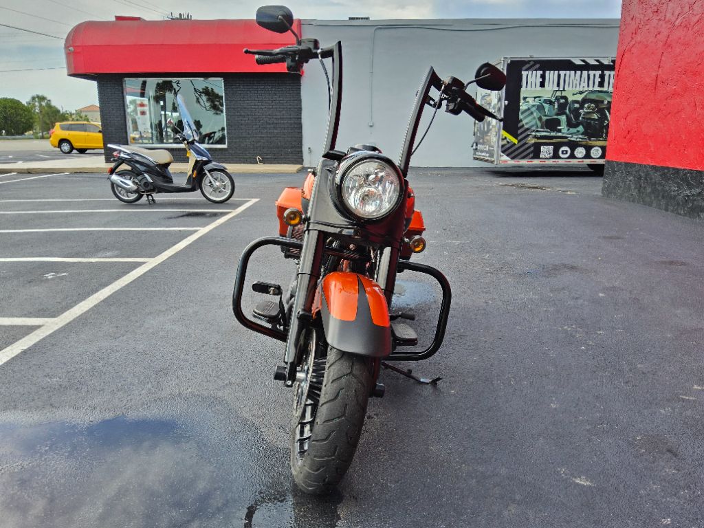 2019 Harley-davidson Road King Special - $14,900