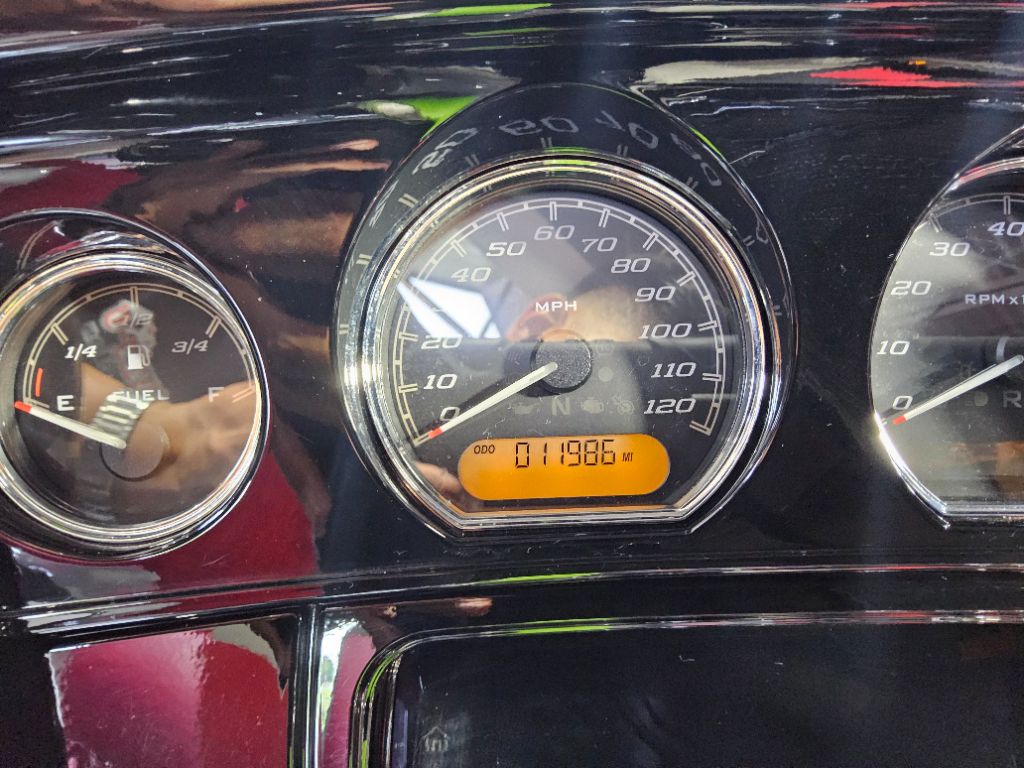 2021 Harley-davidson Street Glide Special - $20,900