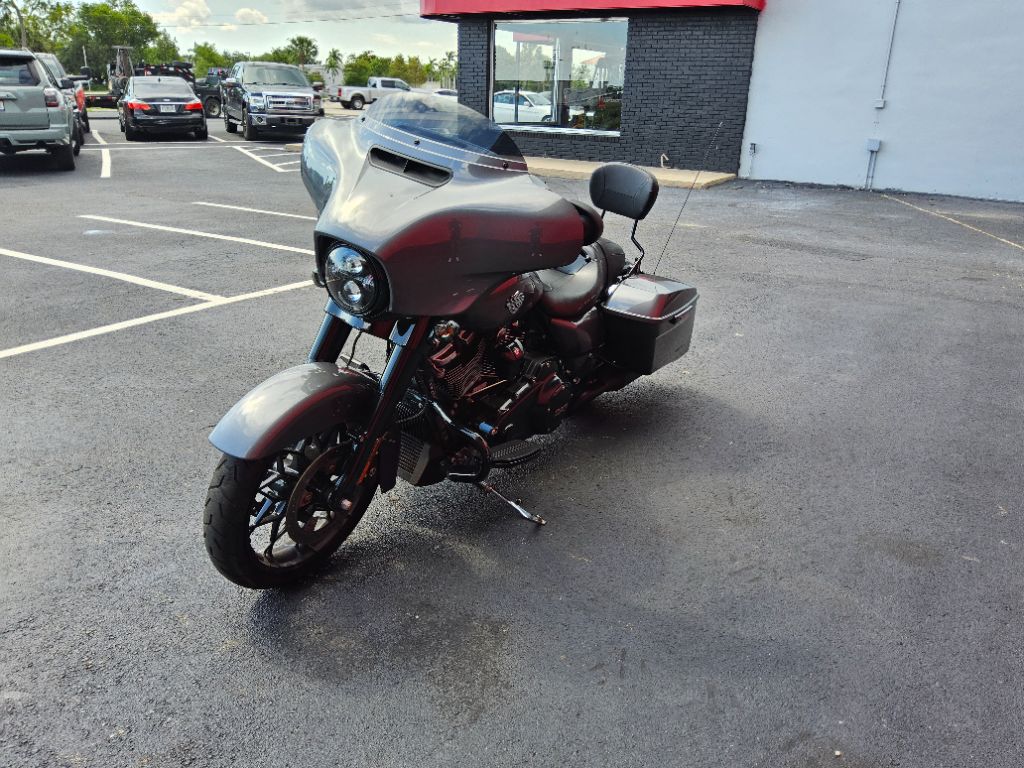 2021 Harley-davidson Street Glide Special - $18,995