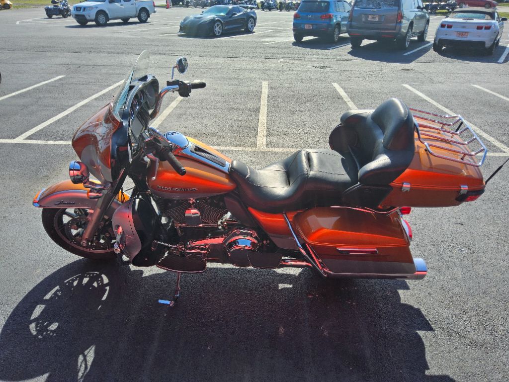 2014 Harley Davidson Limited Flhtk - $7,995