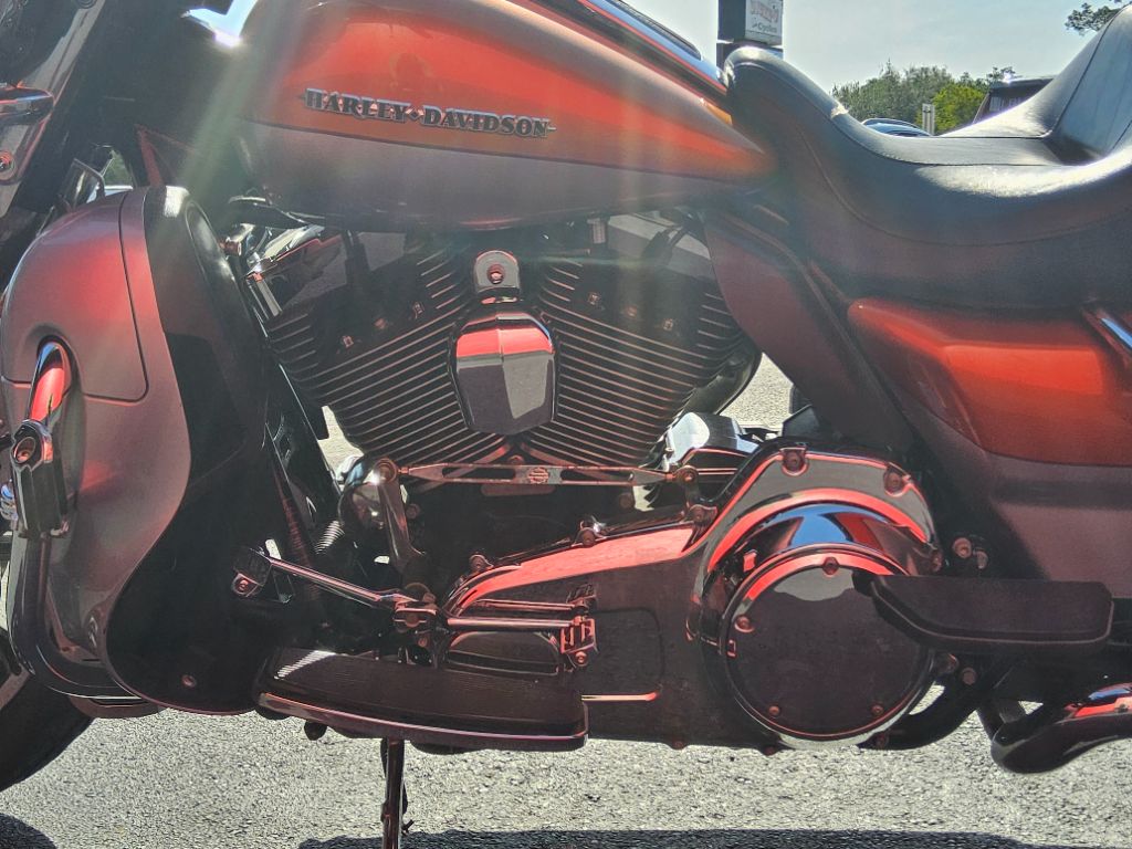 2014 Harley Davidson Limited Flhtk - $7,995