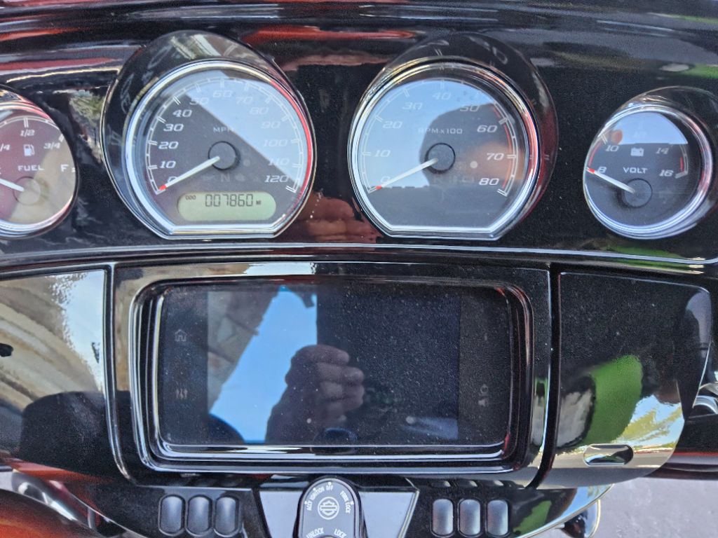 2019 Harley-davidson Street Glide Special - $19,250